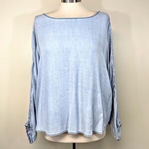 Two by Vince Camuto Chambray Top